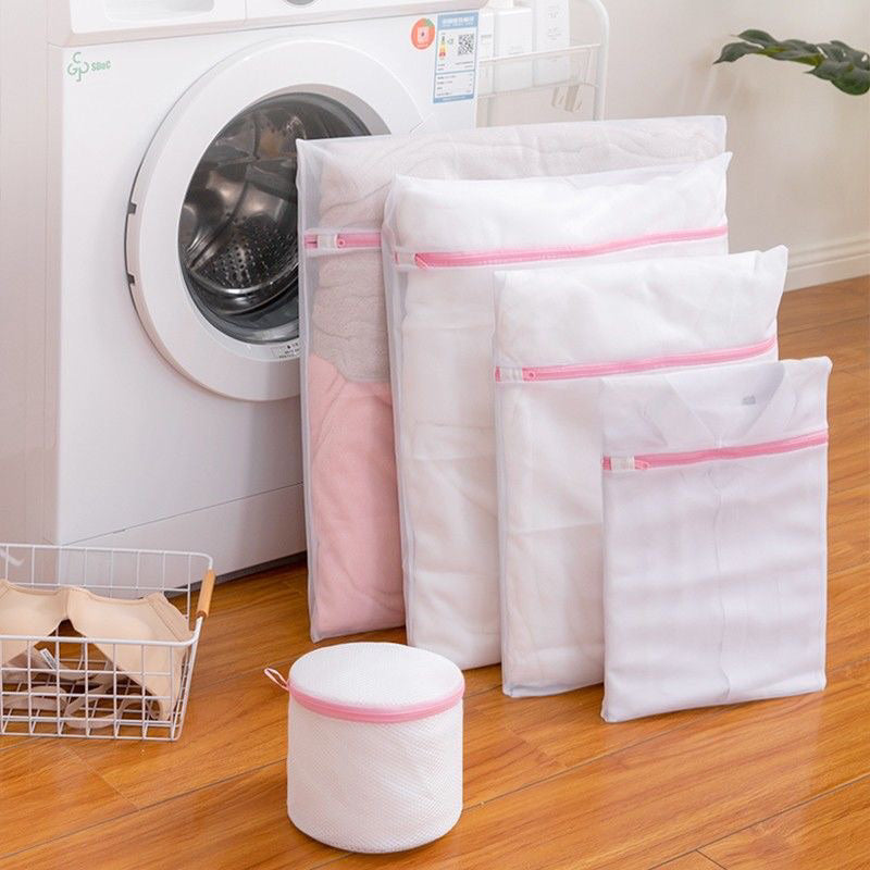 Kit Com 3 Sacos Para Lavar Roupas Protetor De Tecido Delicado Roupa Intima
