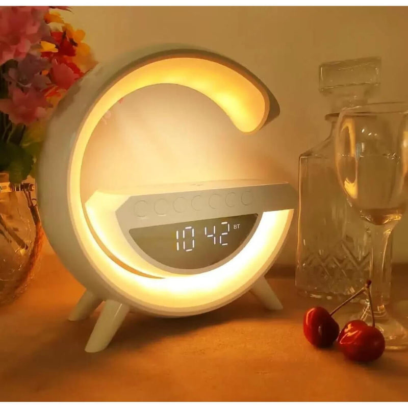 Luminária Bluetooth Inteligente Estilo Quente RGB Luz Carregador Sem Fio Alarme Relógio Lâmpada De Mesa